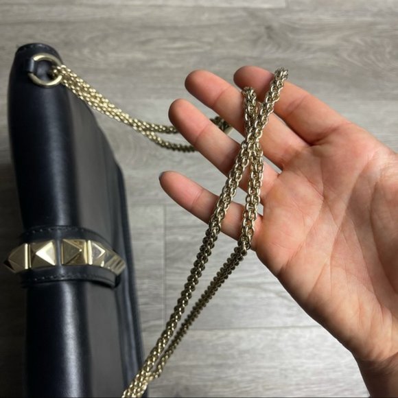 VALENTINO Garavani Black/Gold Large Glam Lock Bag - Picture 4 of 16